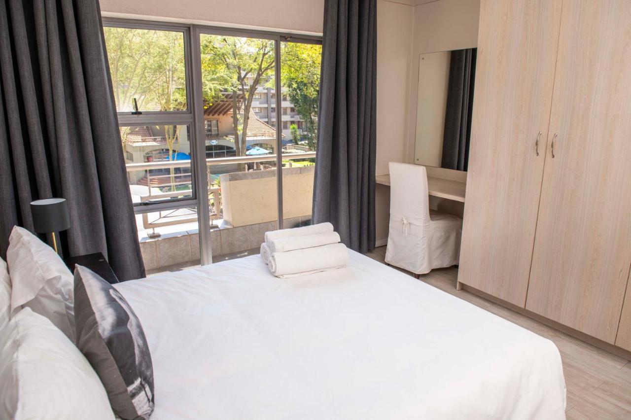 Grayston Exec Apartments Johannesburg Exterior foto