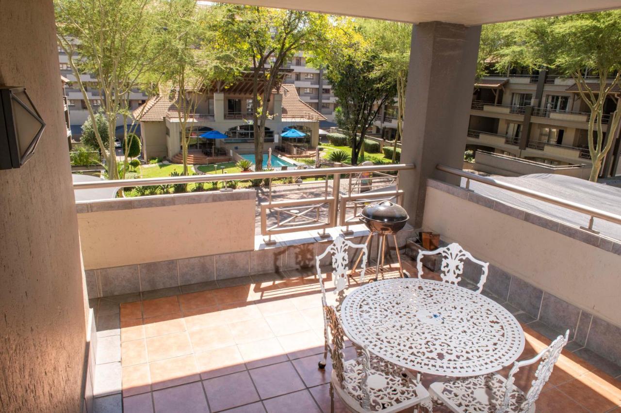 Grayston Exec Apartments Johannesburg Exterior foto